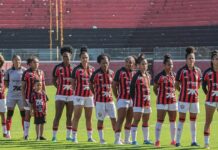 Vitória garante vaga na final do Baianão Feminino com goleada no Barradão