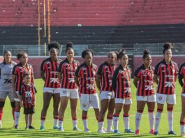 Vitória garante vaga na final do Baianão Feminino com goleada no Barradão