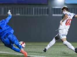 Bahia vence Bahia de Feira, mantém 100% e segue na liderança do Baianão